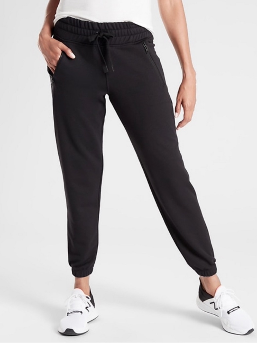 Athleta Black Bounce Back Athletic Sweatpant Joggers‎